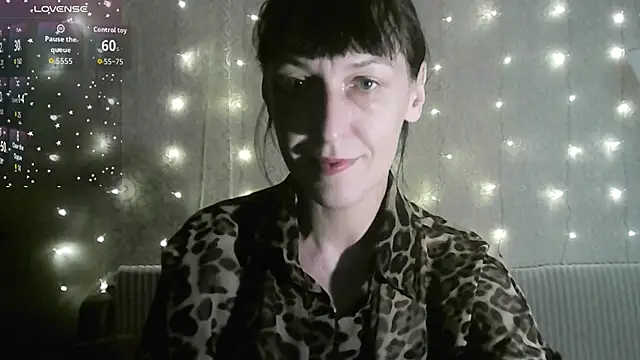 MarieODahliaS online show from October 20, 2025, 10:38 am