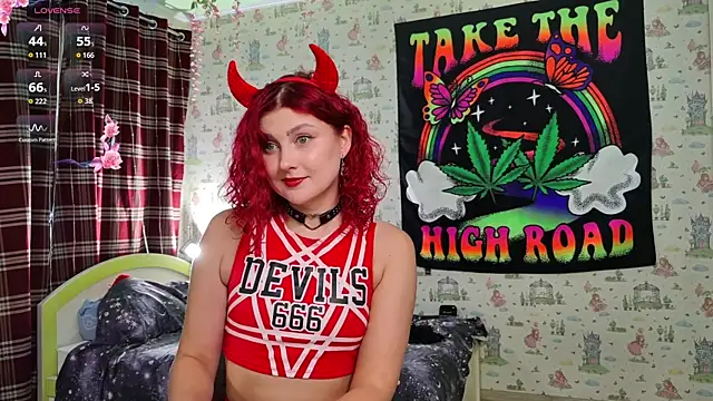 Snapshot of SmokyRose chatting on August 8, 2026, 11:28 am SmokyRose online show from August 8, 2026, 11:28 am