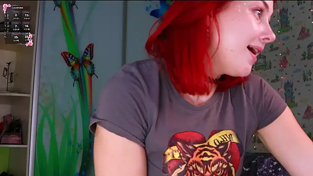 Snapshot of SmokyRose chatting on October 22, 2025, 10:58 am SmokyRose online show from October 22, 2025, 10:58 am