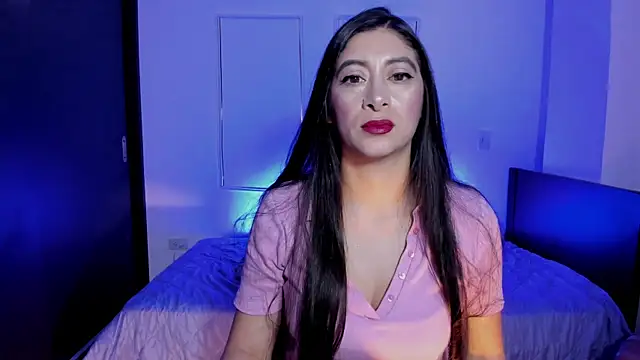 MeganWhite3 online show from April 26, 2026, 10:18 pm
