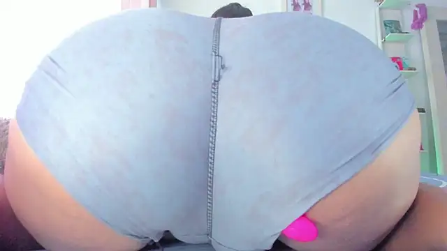 briitany hot online show from March 20, 2026, 11:22 am