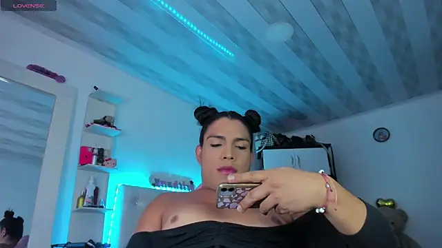 briitany hot online show from February 18, 2025, 10:36 pm