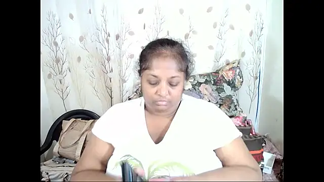 Snapshot of Indiantasha chatting on June 16, 2026, 3:34 pm Indiantasha online show from June 16, 2026, 3:34 pm