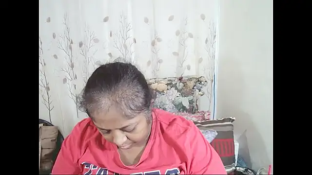 Snapshot of Indiantasha chatting on June 18, 2026, 4:45 pm Indiantasha online show from June 18, 2026, 4:45 pm