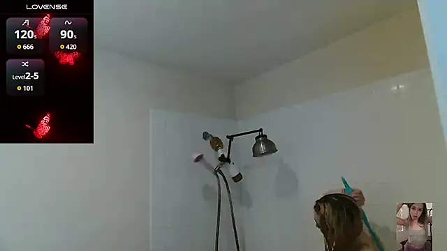 Snapshot of Blondiewithanass chatting on July 11, 2026, 12:00 am Blondiewithanass online show from July 11, 2026, 12:00 am