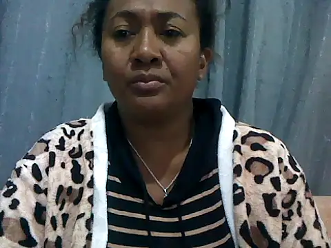 Snapshot of sexyladii chatting on June 24, 2026, 4:27 pm sexyladii online show from June 24, 2026, 4:27 pm
