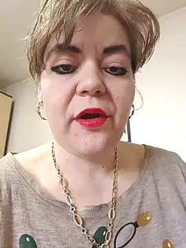 Snapshot of cindybbwsquirt chatting on March 19, 2025, 4:57 am cindybbwsquirt online show from March 19, 2025, 4:57 am
