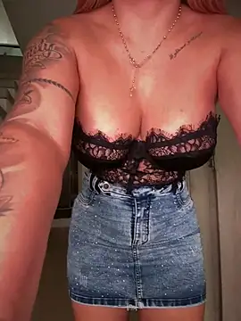 DIANITA 1988 online show from January 19, 2026, 4:11 pm