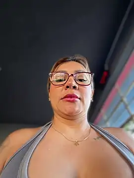Snapshot of DIANITA_1988 chatting on July 28, 2026, 12:48 pm DIANITA 1988 online show from July 28, 2026, 12:48 pm