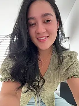 Snapshot of Nina_lovi chatting on June 30, 2026, 5:46 pm Nina lovi online show from June 30, 2026, 5:46 pm