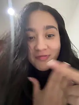 Snapshot of Nina_lovi chatting on December 2, 2024, 1:20 am Nina lovi online show from December 2, 2024, 1:20 am