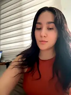 Snapshot of Nina_lovi chatting on November 27, 2025, 8:42 pm Nina lovi online show from November 27, 2025, 8:42 pm