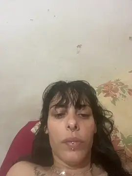 Snapshot of Sarah-safada chatting on April 29, 2026, 12:59 am Sarah-safada online show from April 29, 2026, 12:59 am