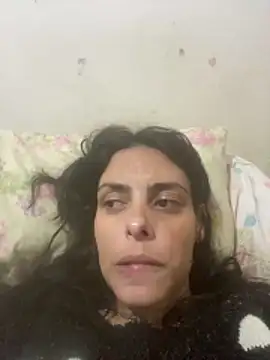 Snapshot of Sarah-safada chatting on May 28, 2026, 1:13 am Sarah-safada online show from May 28, 2026, 1:13 am