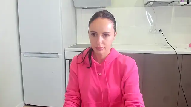 Your Masha online show from November 26, 2025, 3:23 pm