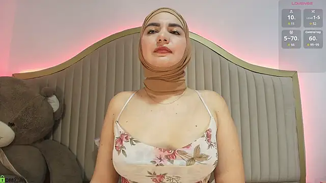 Snapshot of dalilasaadi_ chatting on July 2, 2026, 4:24 pm dalilasaadi online show from July 2, 2026, 4:24 pm
