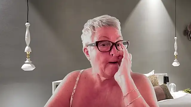 Snapshot of GrannyChrissy68 chatting on February 8, 2026, 10:51 pm GrannyChrissy68 online show from February 8, 2026, 10:51 pm