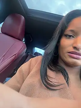 NicoleCocksXXX online show from February 3, 2026, 10:59 pm