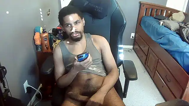 Snapshot of Neovergil0 chatting on October 31, 2025, 8:16 pm Neovergil0 online show from October 31, 2025, 8:16 pm