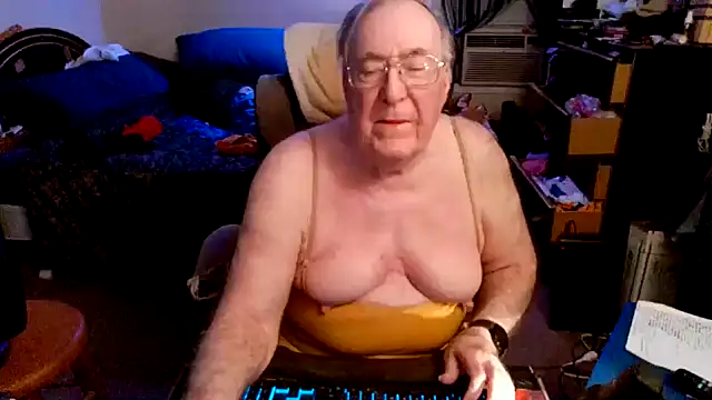 Toastir online show from November 7, 2025, 10:46 pm