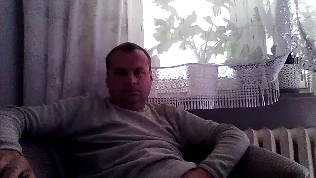 grzes19763 online show from June 12, 2026, 9:07 am
