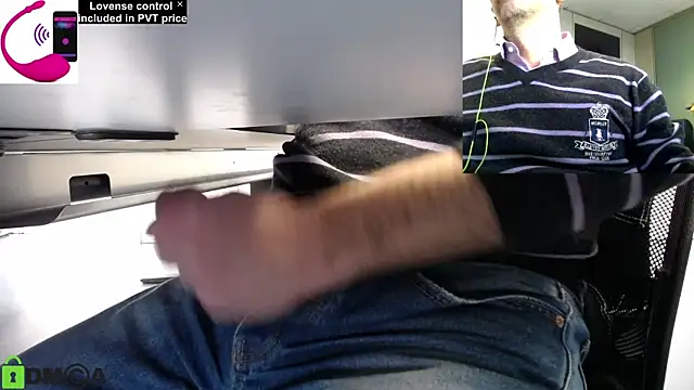 Snapshot of pliko chatting on November 26, 2025, 10:48 am pliko online show from November 26, 2025, 10:48 am