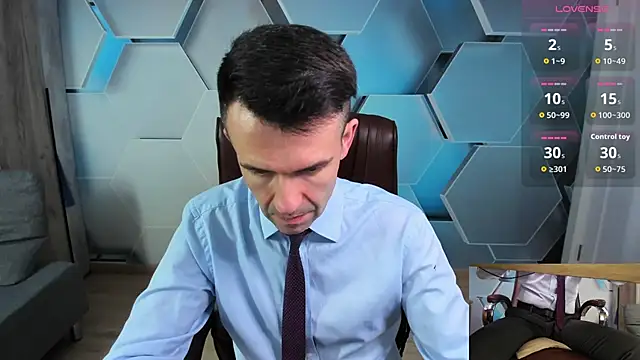 Snapshot of SteveTiger chatting on March 12, 2026, 12:09 pm SteveTiger online show from March 12, 2026, 12:09 pm