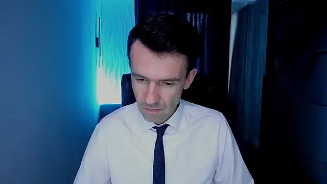 SteveTiger online show from October 20, 2025, 1:22 pm