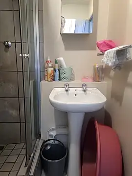 FitSelina66 online show from December 18, 2025, 6:07 am