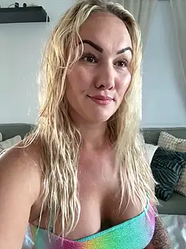 Snapshot of NastyMilf_ chatting on November 25, 2025, 8:47 am NastyMilf online show from November 25, 2025, 8:47 am