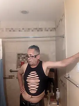 Snapshot of bobby69cock chatting on April 1, 2026, 2:03 pm bobby69cock online show from April 1, 2026, 2:03 pm