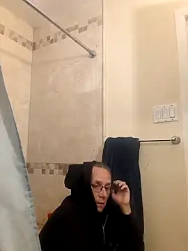 Snapshot of bobby69cock chatting on March 10, 2025, 4:28 am bobby69cock online show from March 10, 2025, 4:28 am