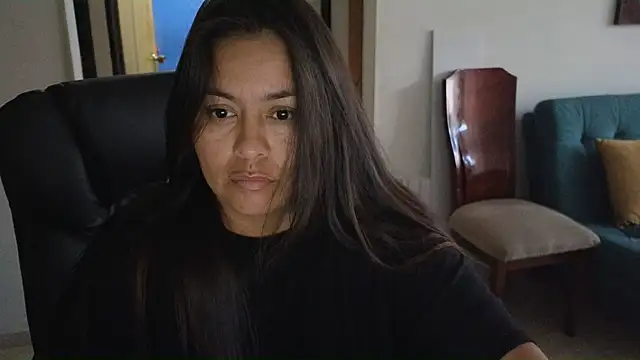 Snapshot of Ixchel_Anaid chatting on November 4, 2025, 1:26 pm Ixchel Anaid online show from November 4, 2025, 1:26 pm
