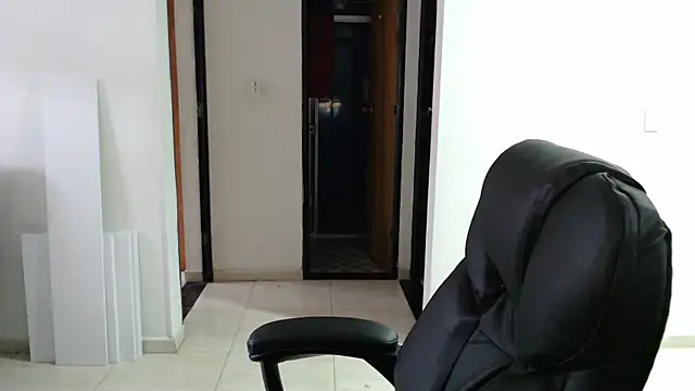 Snapshot of Ixchel_Anaid chatting on October 12, 2025, 12:28 pm Ixchel Anaid online show from October 12, 2025, 12:28 pm