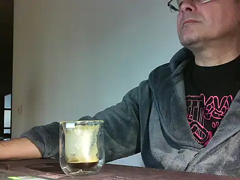 qpmarioxh online show from March 27, 2026, 6:22 am