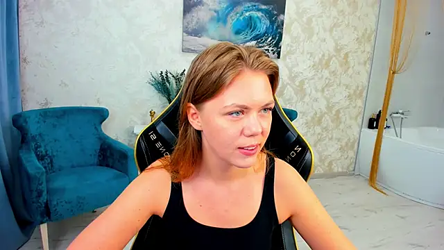 Snapshot of Strawberrye chatting on March 21, 2026, 3:19 am Strawberrye online show from March 21, 2026, 3:19 am