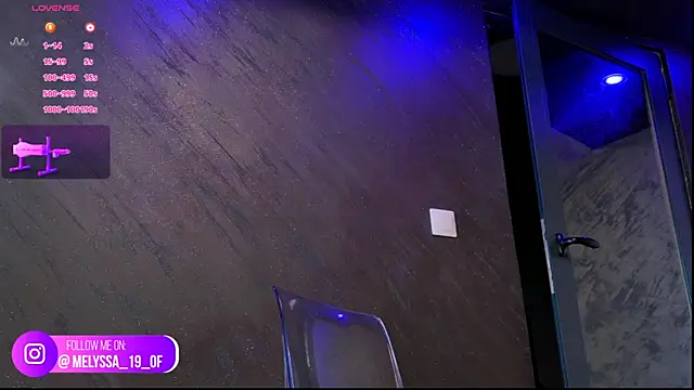 Snapshot of im-your-lovee chatting on October 20, 2025, 6:04 am im-your-lovee online show from October 20, 2025, 6:04 am