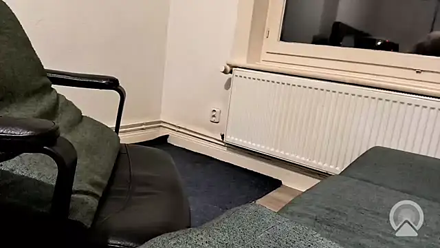 7asonova online show from October 22, 2025, 7:02 pm