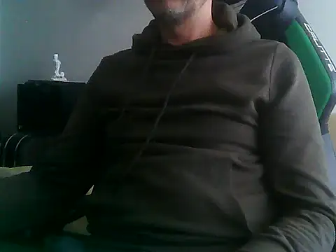 boran34 online show from May 4, 2026, 3:37 pm