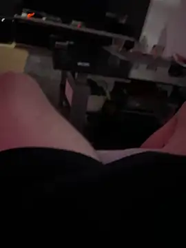 Snapshot of Dirty0892 chatting on February 7, 2025, 11:24 pm Dirty0892 online show from February 7, 2025, 11:24 pm