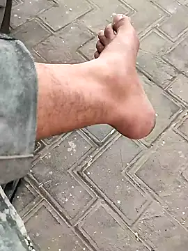 indianSmartboy online show from October 31, 2025, 9:06 am