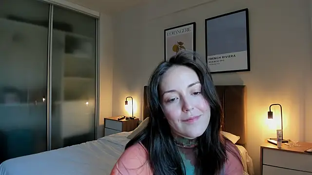molly marmalade  online show from January 31, 2025, 4:17 pm