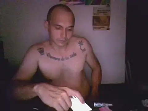 Snapshot of universitario-col chatting on March 7, 2025, 1:42 am universitario-col online show from March 7, 2025, 1:42 am