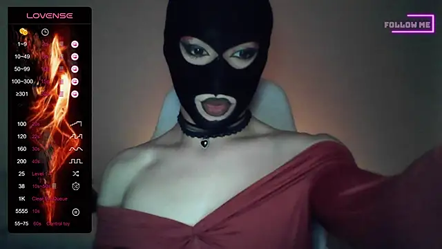 Bigfemblue online show from October 11, 2025, 11:28 pm