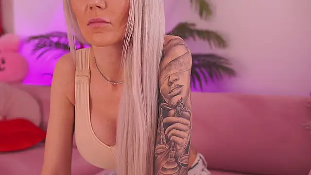 Snapshot of fallingangel chatting on March 5, 2025, 9:16 am fallingangel online show from March 5, 2025, 9:16 am