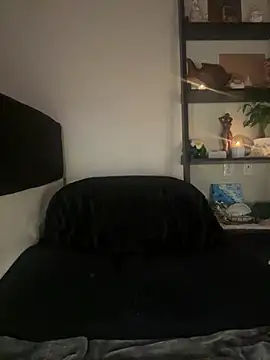 Snapshot of Amanita_Bloom chatting on March 14, 2026, 5:02 am Amanita Bloom online show from March 14, 2026, 5:02 am