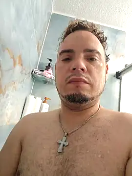 Snapshot of latinoflpr chatting on September 22, 2025, 12:55 pm latinoflpr online show from September 22, 2025, 12:55 pm