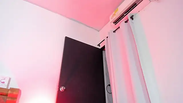 Snapshot of PIA_GREAT chatting on March 28, 2026, 1:17 am PIA GREAT online show from March 28, 2026, 1:17 am