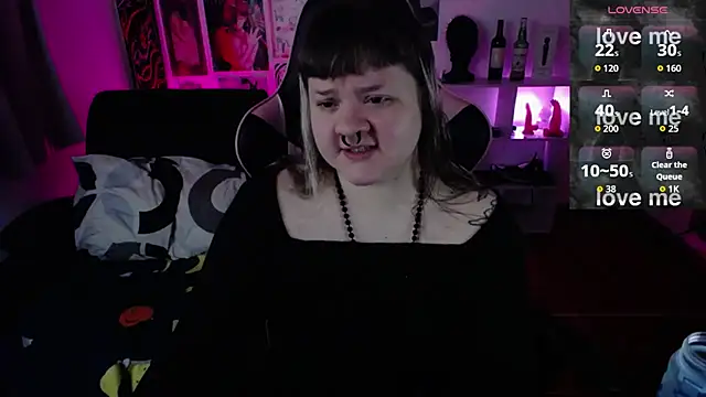 Snapshot of Bdsm_and_fries chatting on July 18, 2026, 10:57 am Bdsm and fries online show from July 18, 2026, 10:57 am