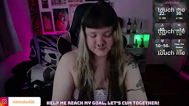 Snapshot of Bdsm_and_fries chatting on July 29, 2026, 3:33 pm Bdsm and fries online show from July 29, 2026, 3:33 pm